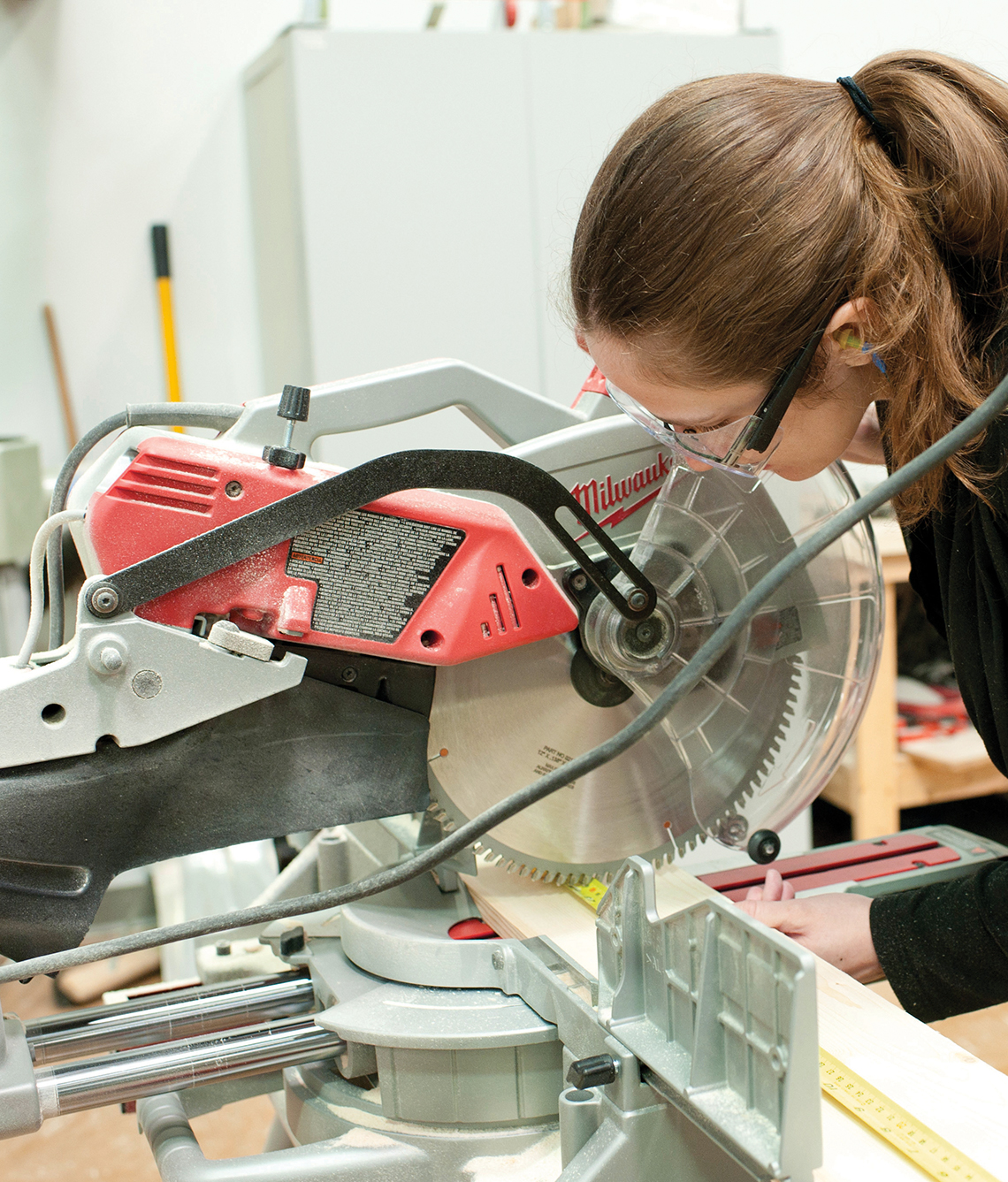 Train as a cabinetmaker (joiner)